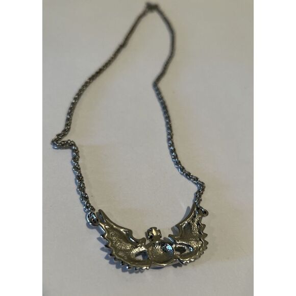 Vivienne Westwood Wing Orve Pendant - Picture 6 of 6